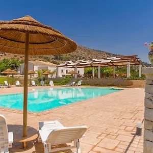  Farm stay Alle Riserve Cavagrande