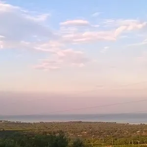  Farm stay Monte Criscione