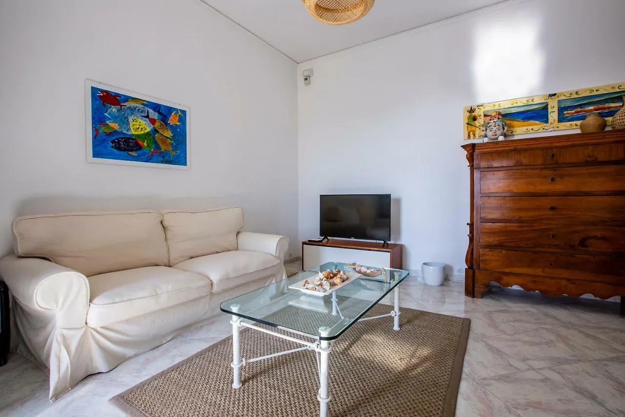 Villa Ammari Avola 0*,  Itálie